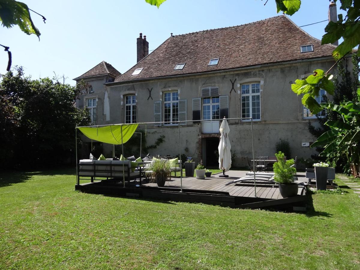 Les Petites Tuileries Bed and Breakfast Bray-sur-Seine Eksteriør billede